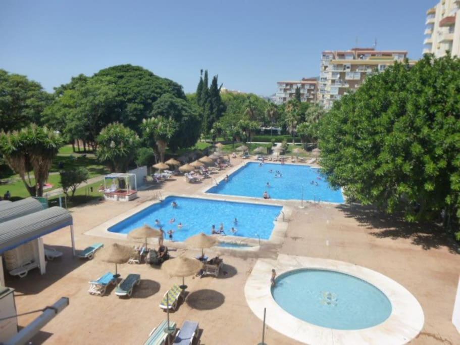 Apt Moderno Con Vistas, Recepcion 24 Hs Y Piscinas Benalmádena Exterior foto