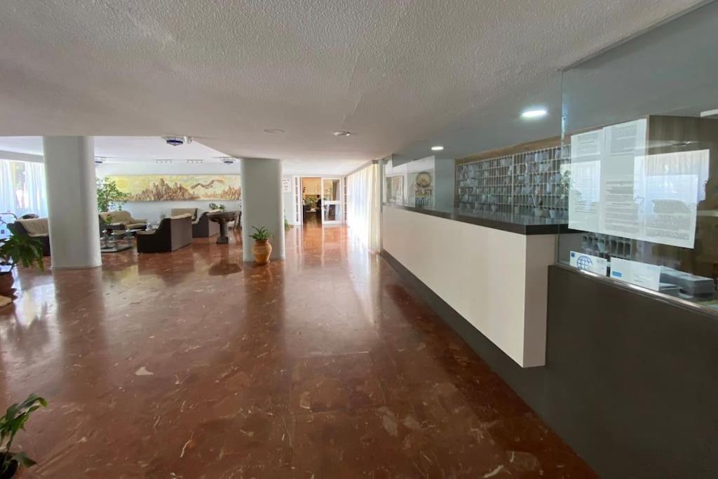 Apt Moderno Con Vistas, Recepcion 24 Hs Y Piscinas Benalmádena Exterior foto